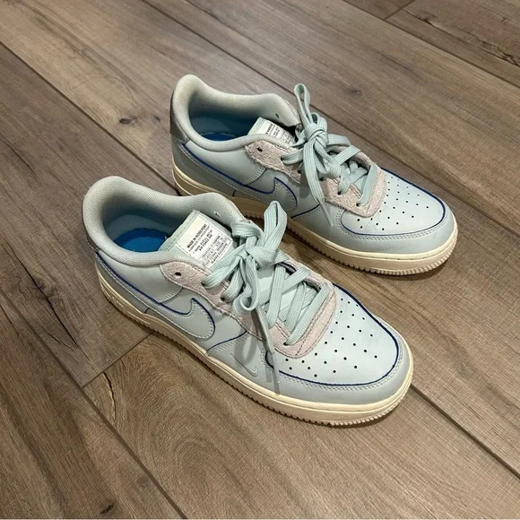 Nike Air Force 1 Low GS Moss Point Devin Booker CJ9886001 Sneaker Shoes 6Y W7.5 - Picture 2 of 12